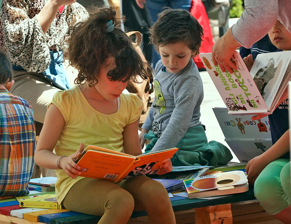 Bookshop del festival a cura della libreria Spazio bk di Milano - Birba chi legge Festa delle storie per bambini e ragazzi, Assisi 2023