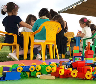 laboratori-per-bambini-ideattivamente-festival-narrazione-birba-chi-legge-assisi.jpg