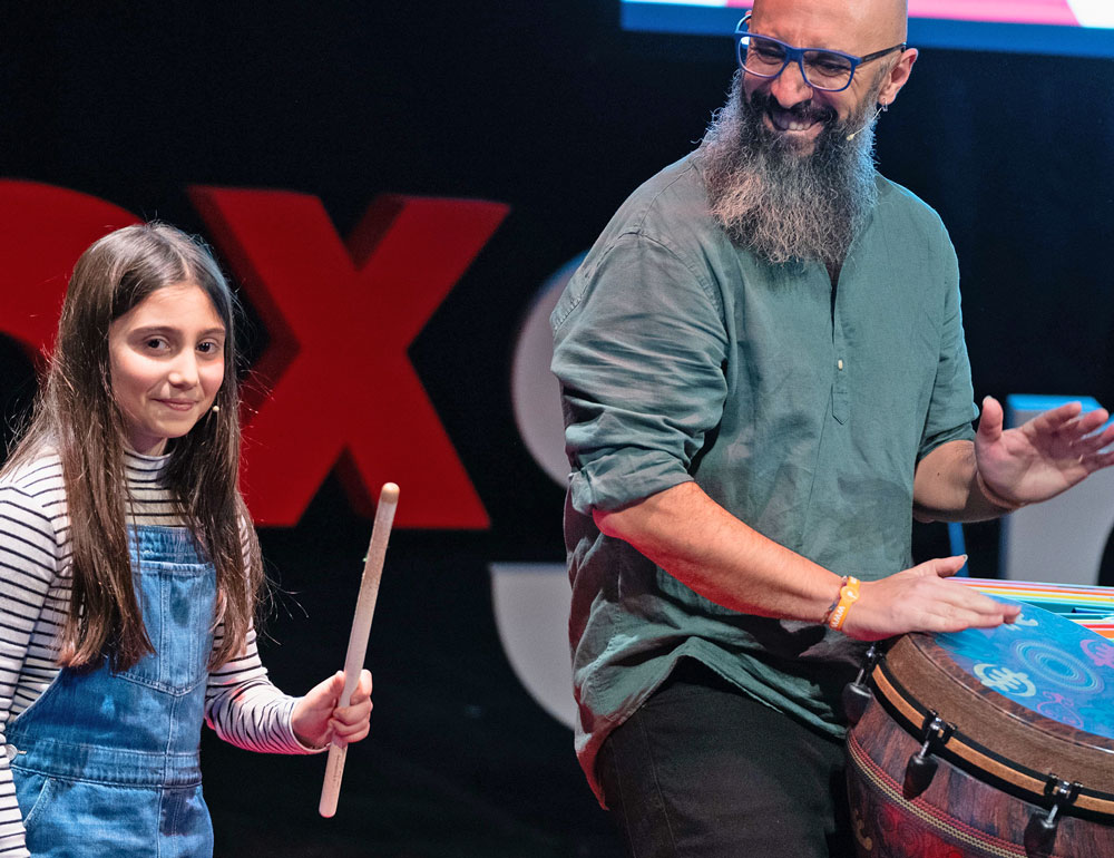 I MUSICANTi DI ASSISI Laboratorio musicale esperienziale propedeutico alla parata A cura di Stefano Baroni - Birba chi legge Festa delle storie per bambini e ragazzi, Assisi 2025