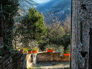  Alleys and little squares of Assisi  - Venues of Birba Festival Storytelling in Assisi