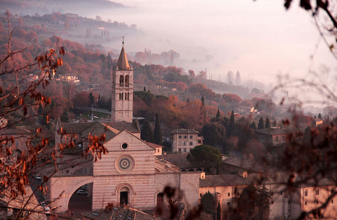 Assisi i luoghi del Festival Assisi fa storie, Birba chi legge 24/27 maggio 2018